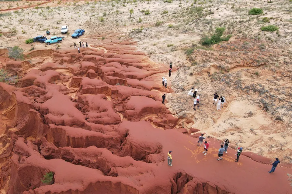 Atv trekking bàu trắng